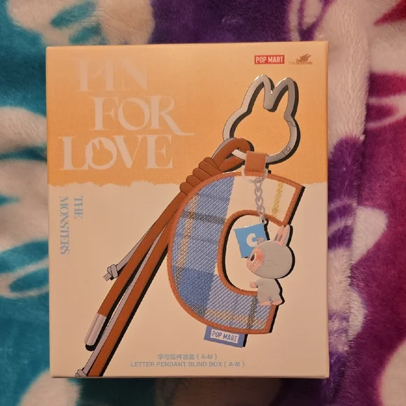 Pop Mart Pin for Love Pendant - Letter K - Picture 1 of 7
